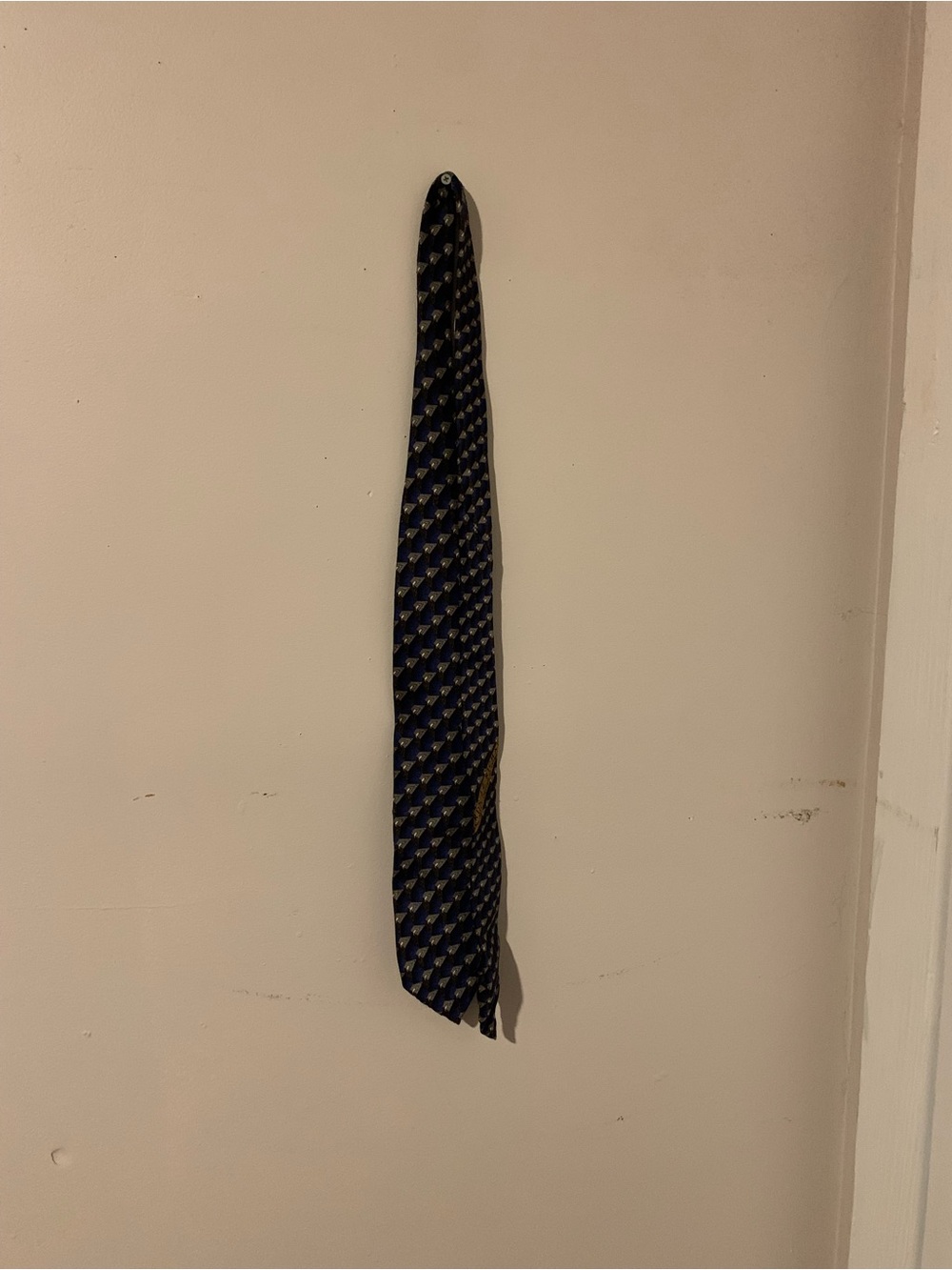 Men's Navy Blue Patterned Silk Tie